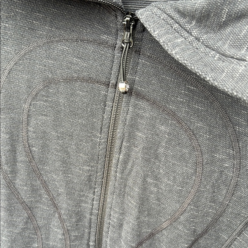 Lululemon define Jacket - Picture 2 of 6